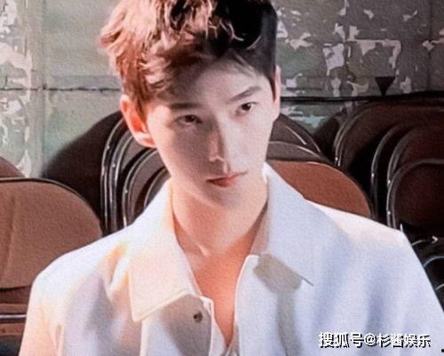 娱乐爆料热巴杨洋视频,视频曝光恋情疑云